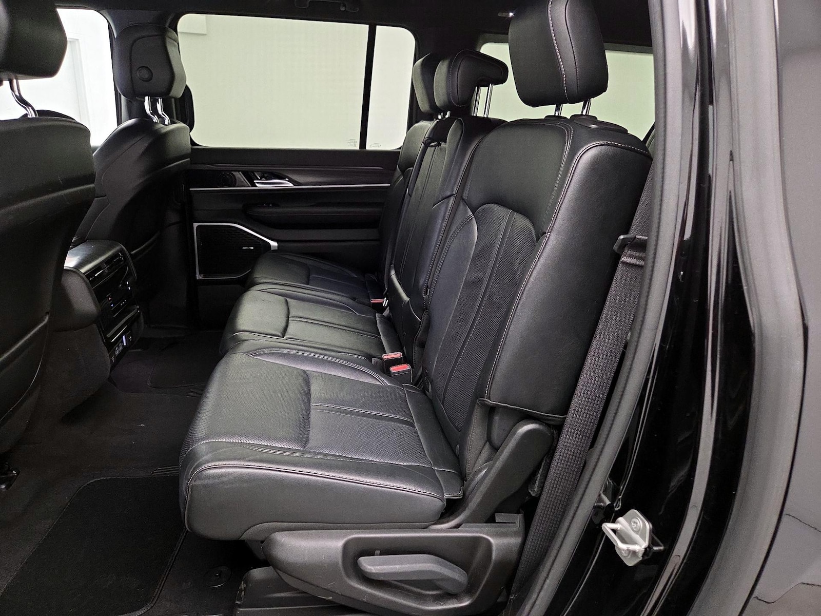 Rear Air Conditioning