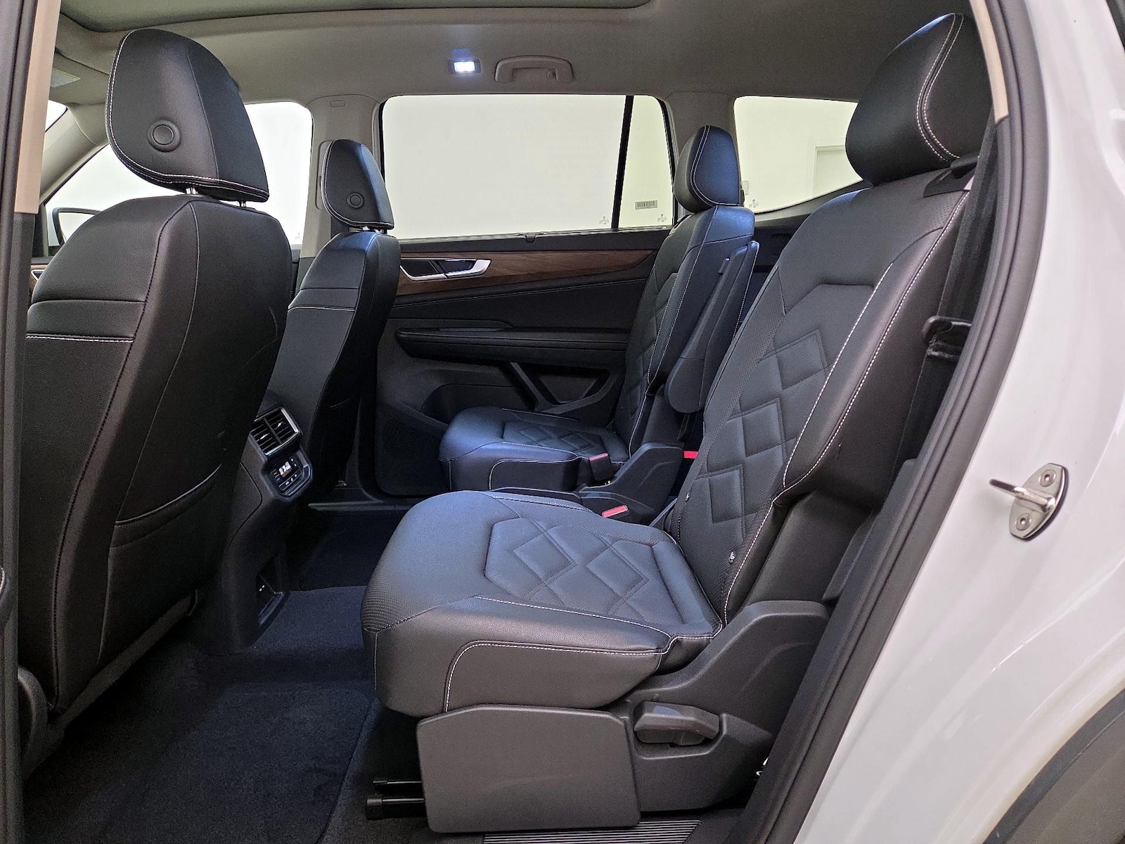 Rear Air Conditioning