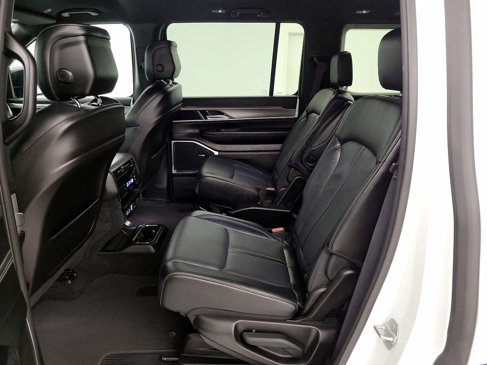 Rear Air Conditioning