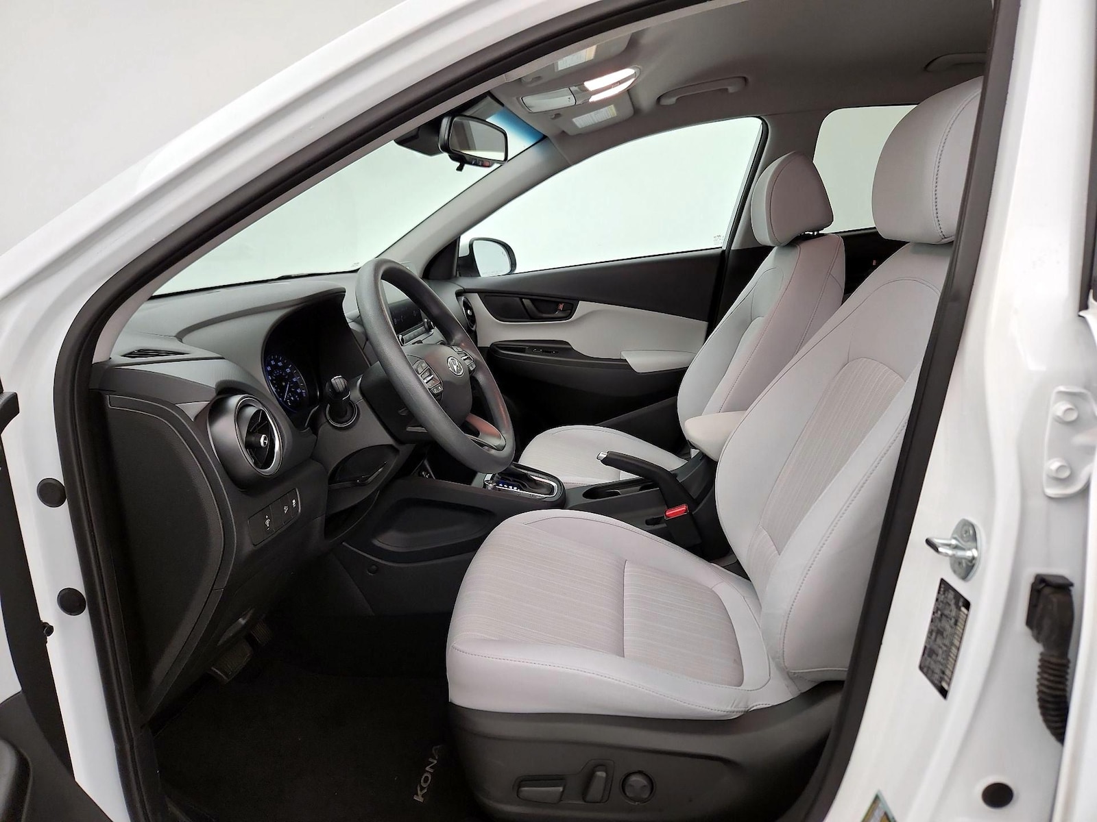Power Seat(s) & Side Airbags