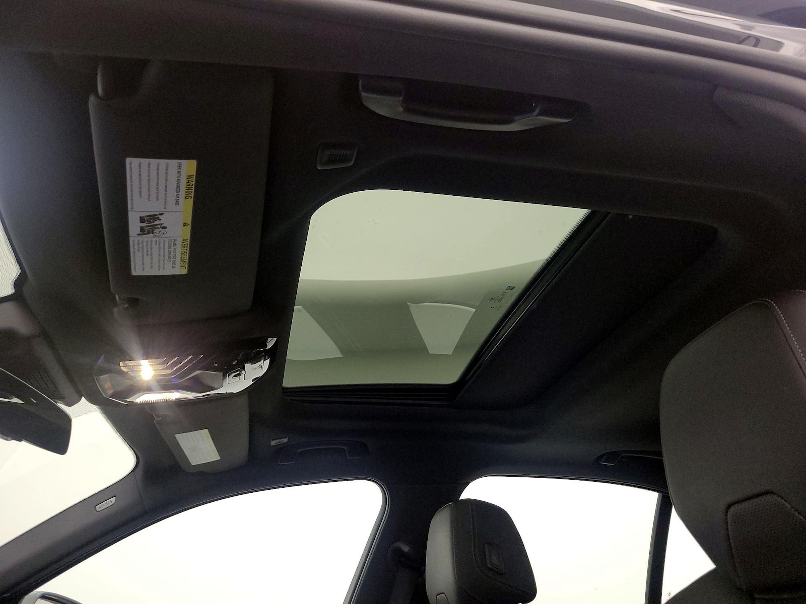 Sunroof(s) & Overhead Airbags