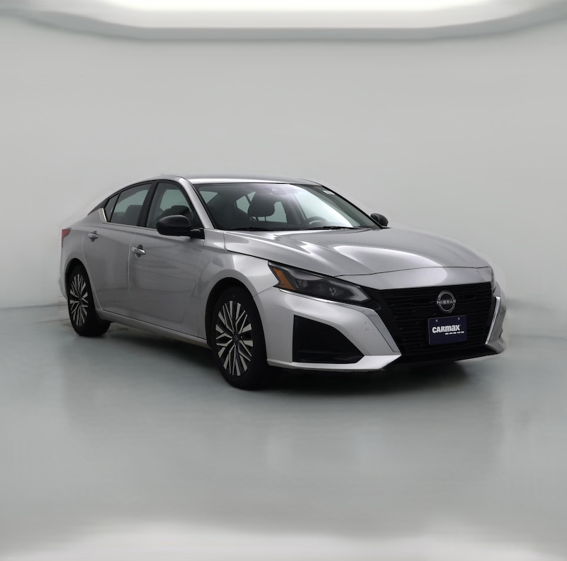 2024 Nissan Altima SV