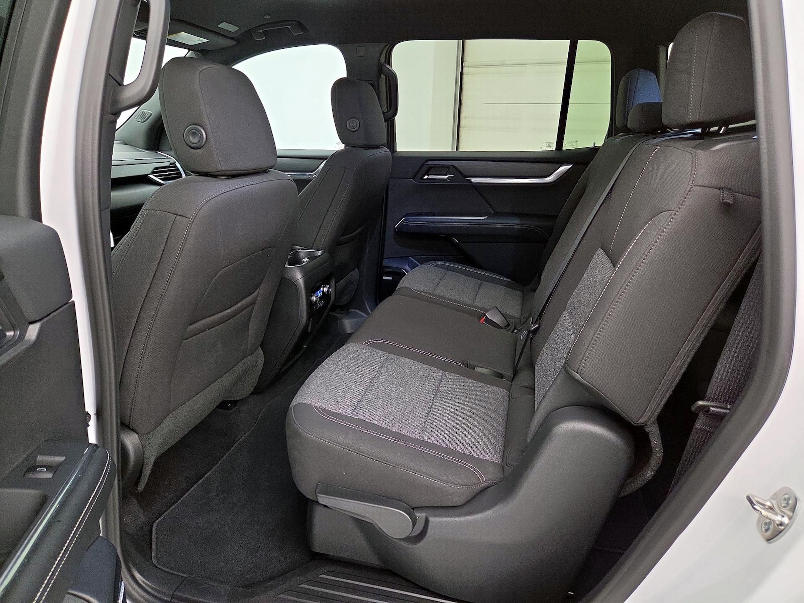 Rear Air Conditioning
