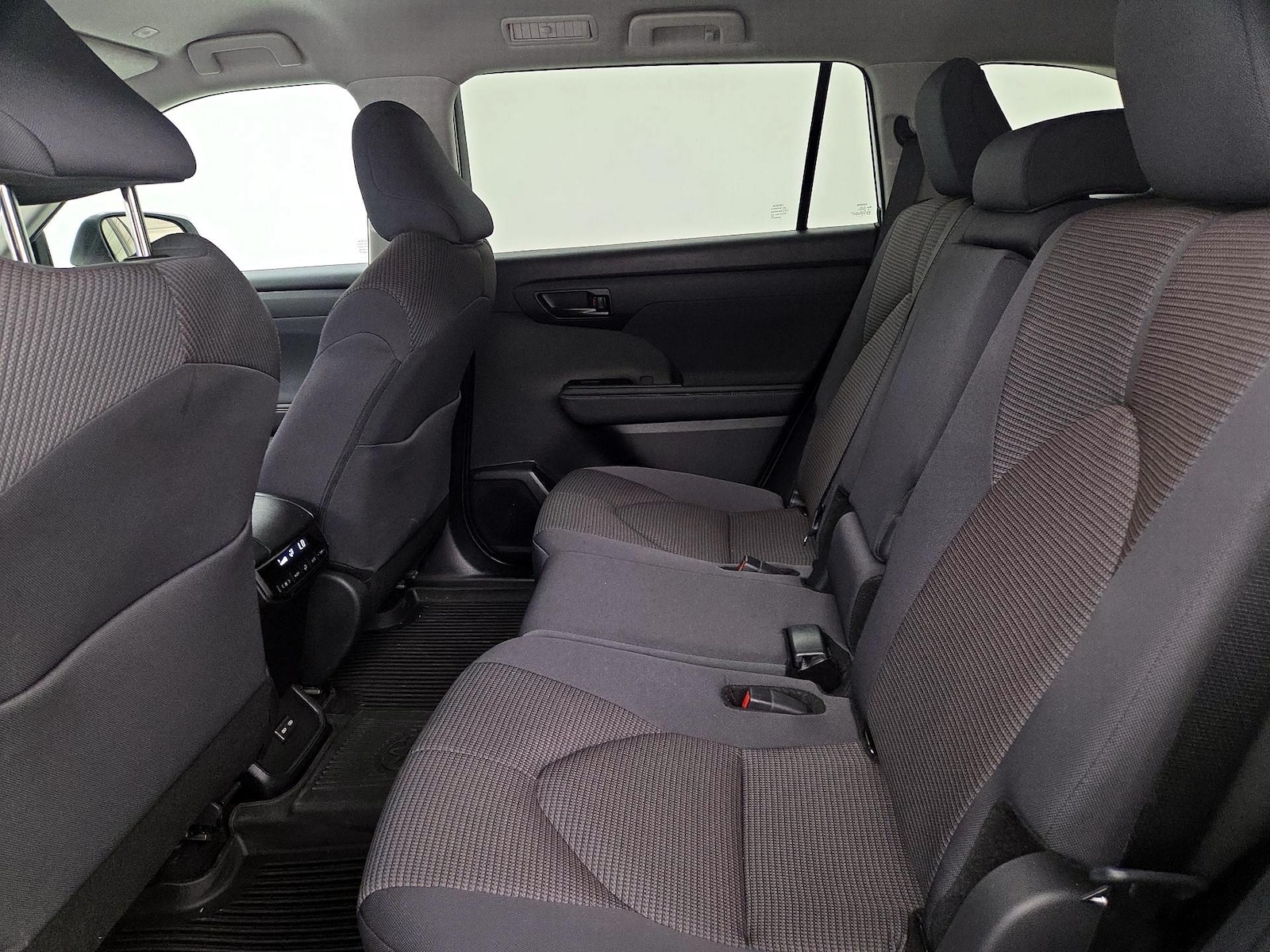 Rear Air Conditioning