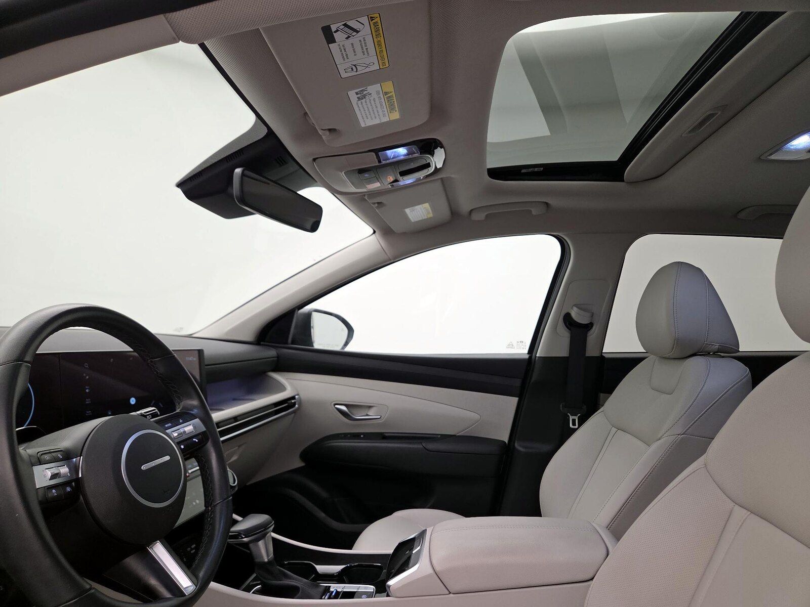 Sunroof(s) & Overhead Airbags