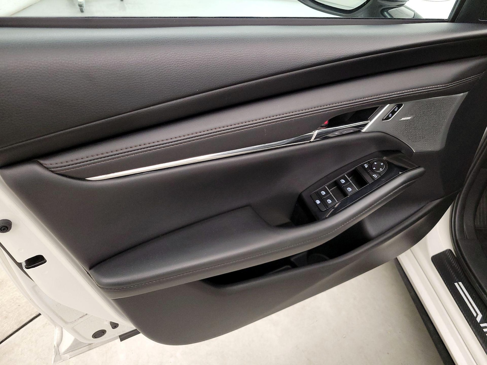 2023 Mazda Mazda3 Premium Plus - Photo 11