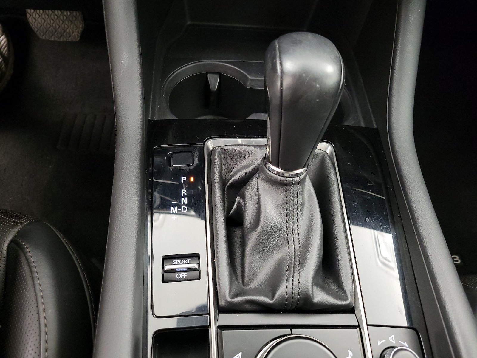 2023 Mazda Mazda3 Premium Plus - Photo 17