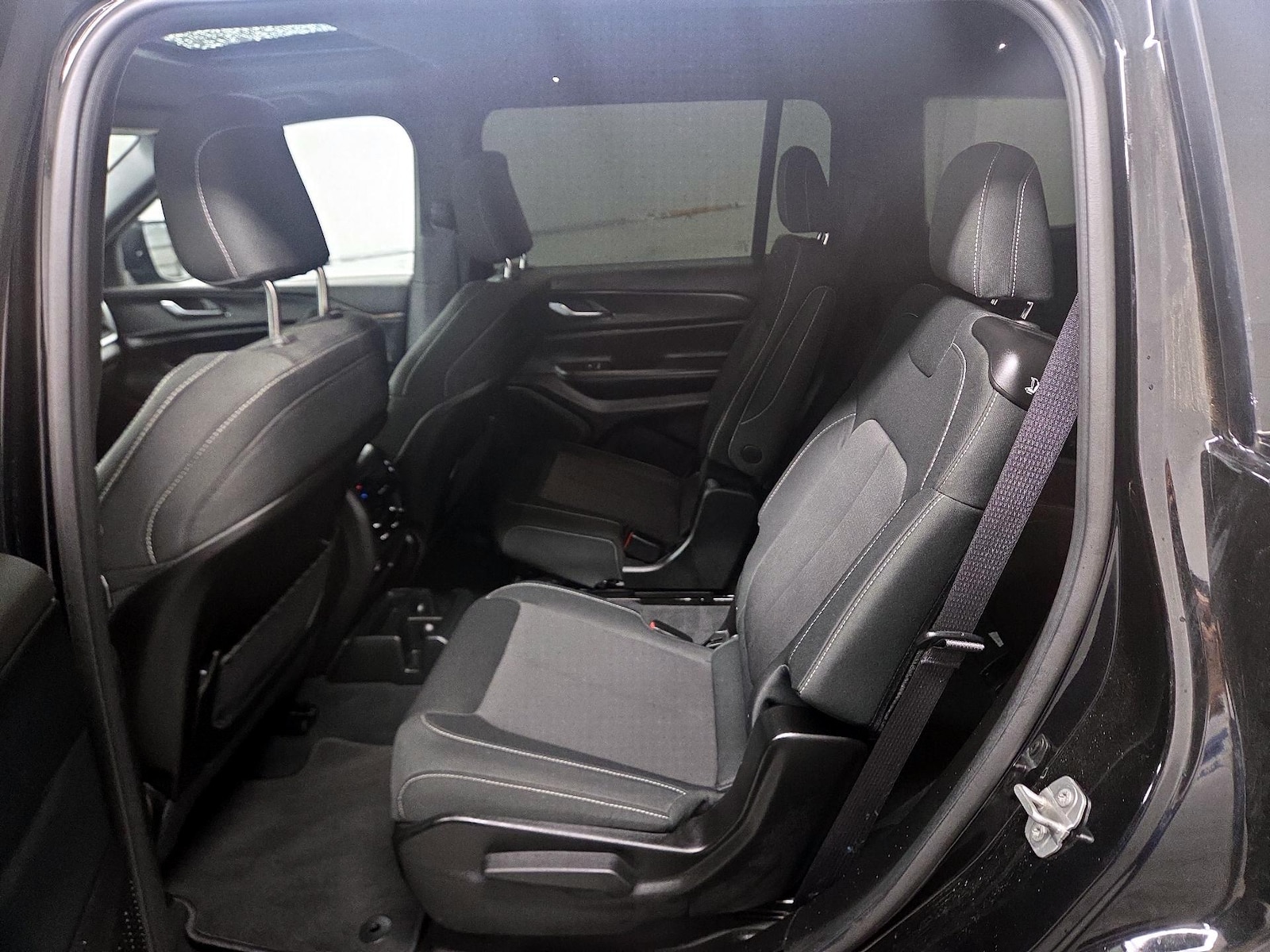Rear Air Conditioning