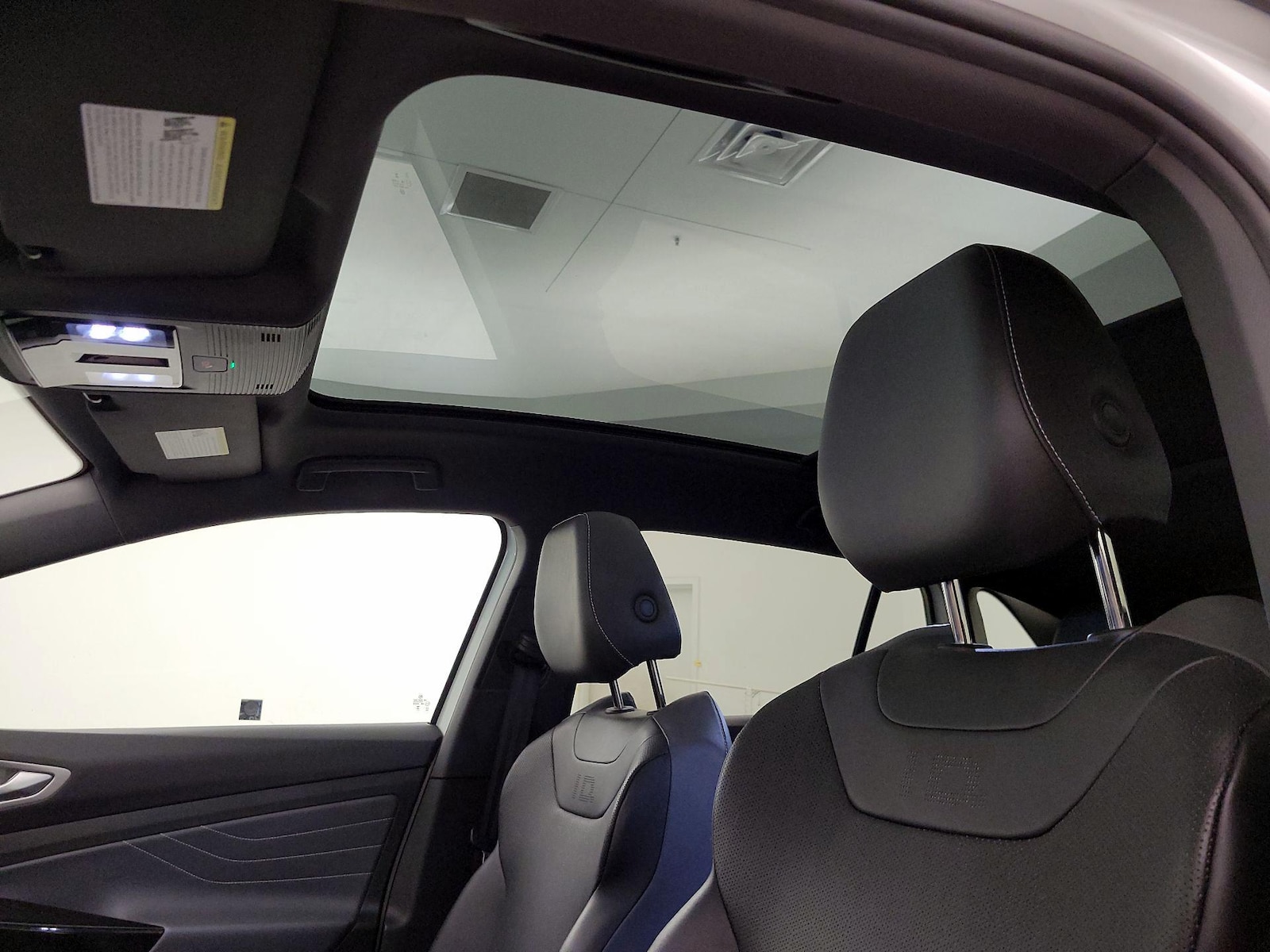 Skylight(s) & Overhead Airbags