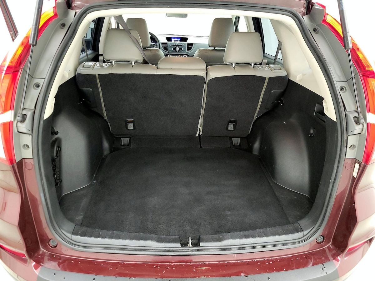 Trunk/Cargo (Seats Up)