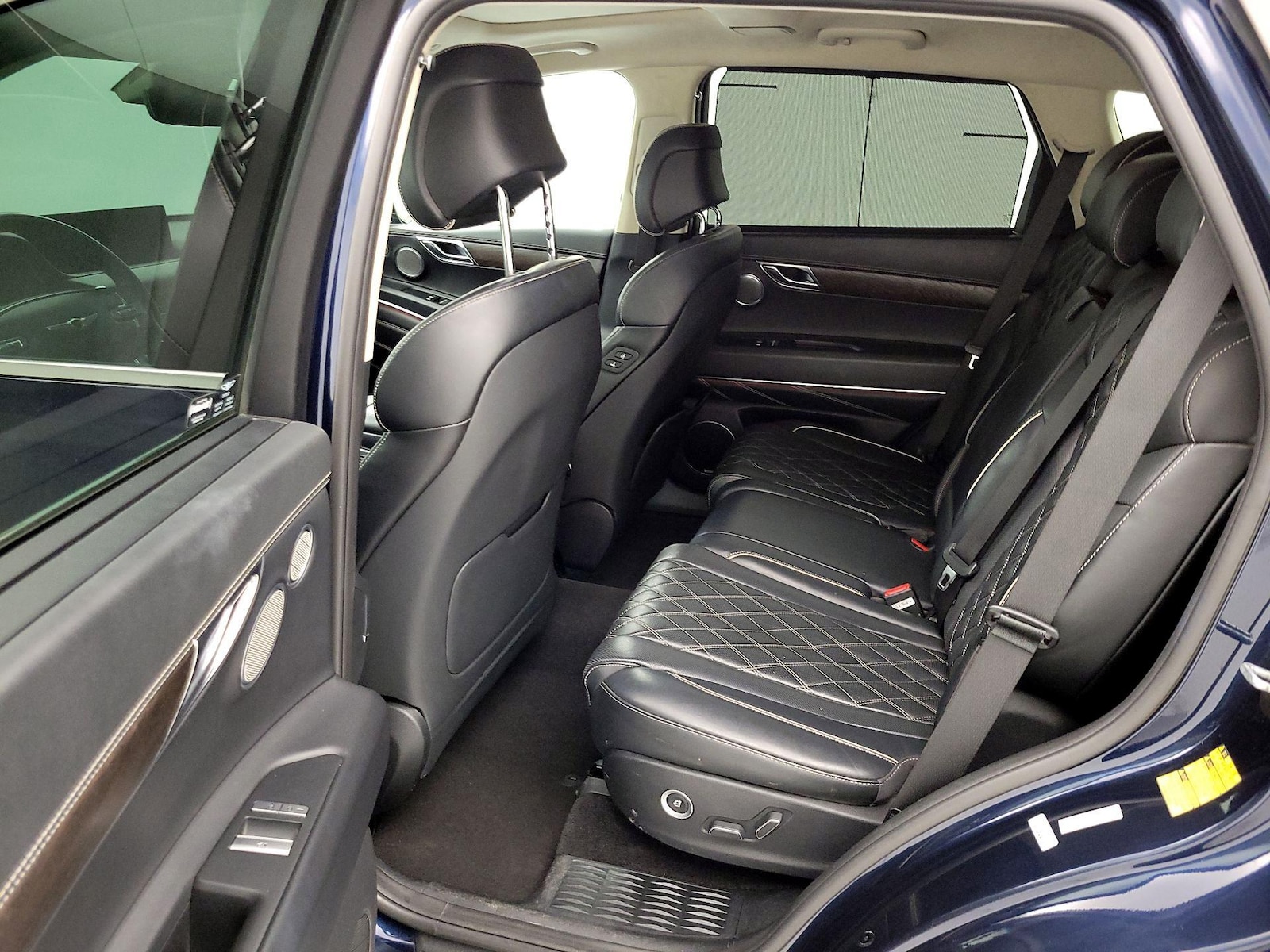 Rear Air Conditioning