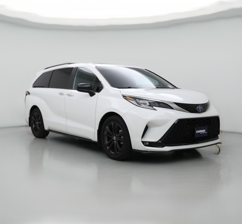 2023 Toyota Sienna Hybrid XSE