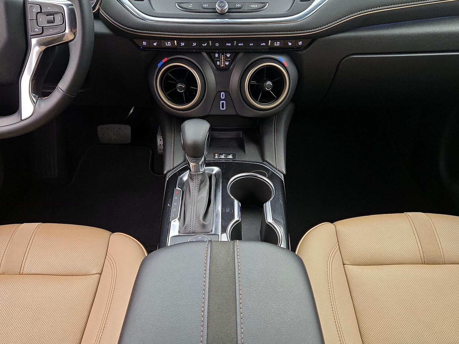 2024 Chevrolet Blazer Premier - Photo 18