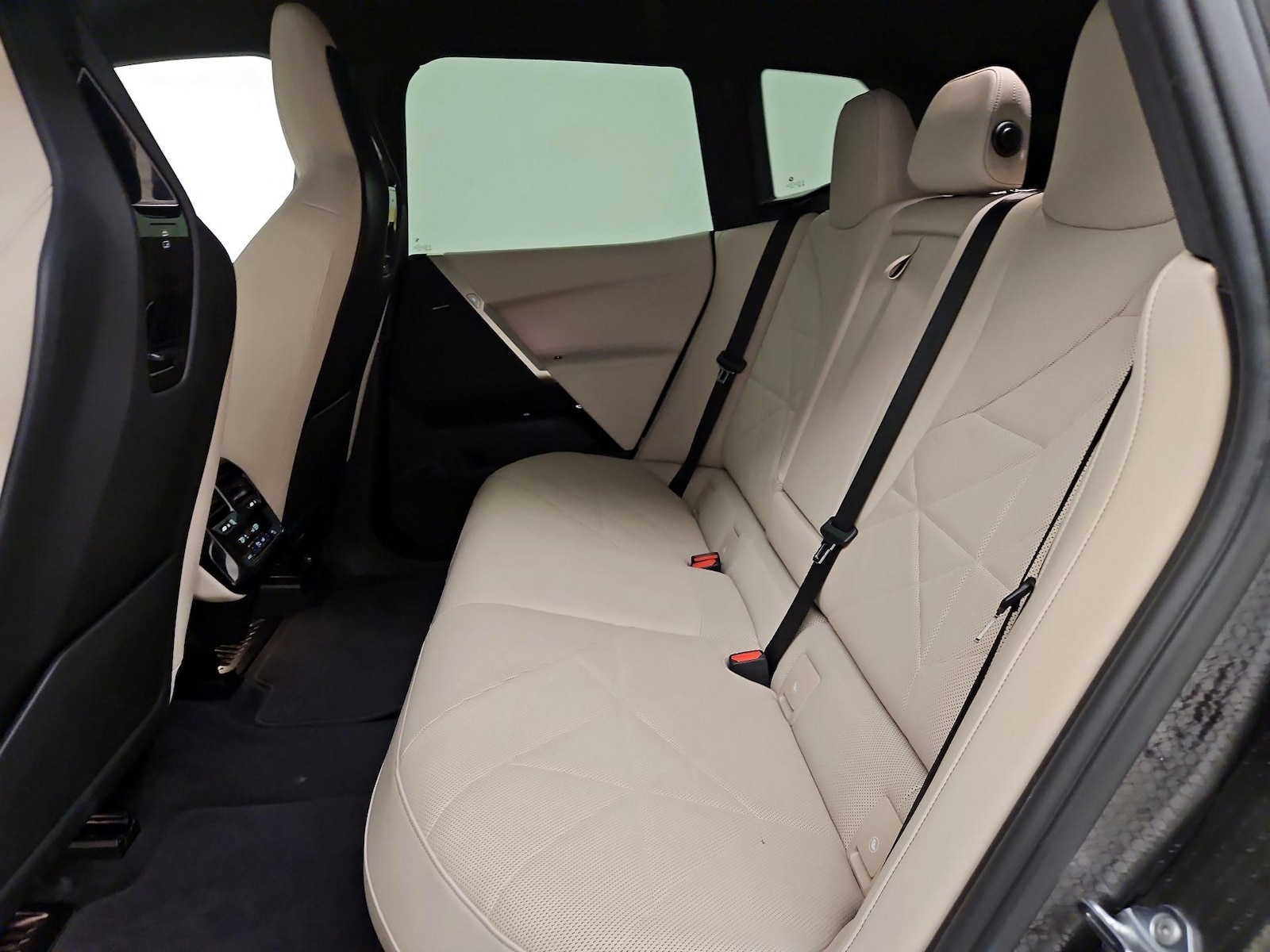 Rear Air Conditioning