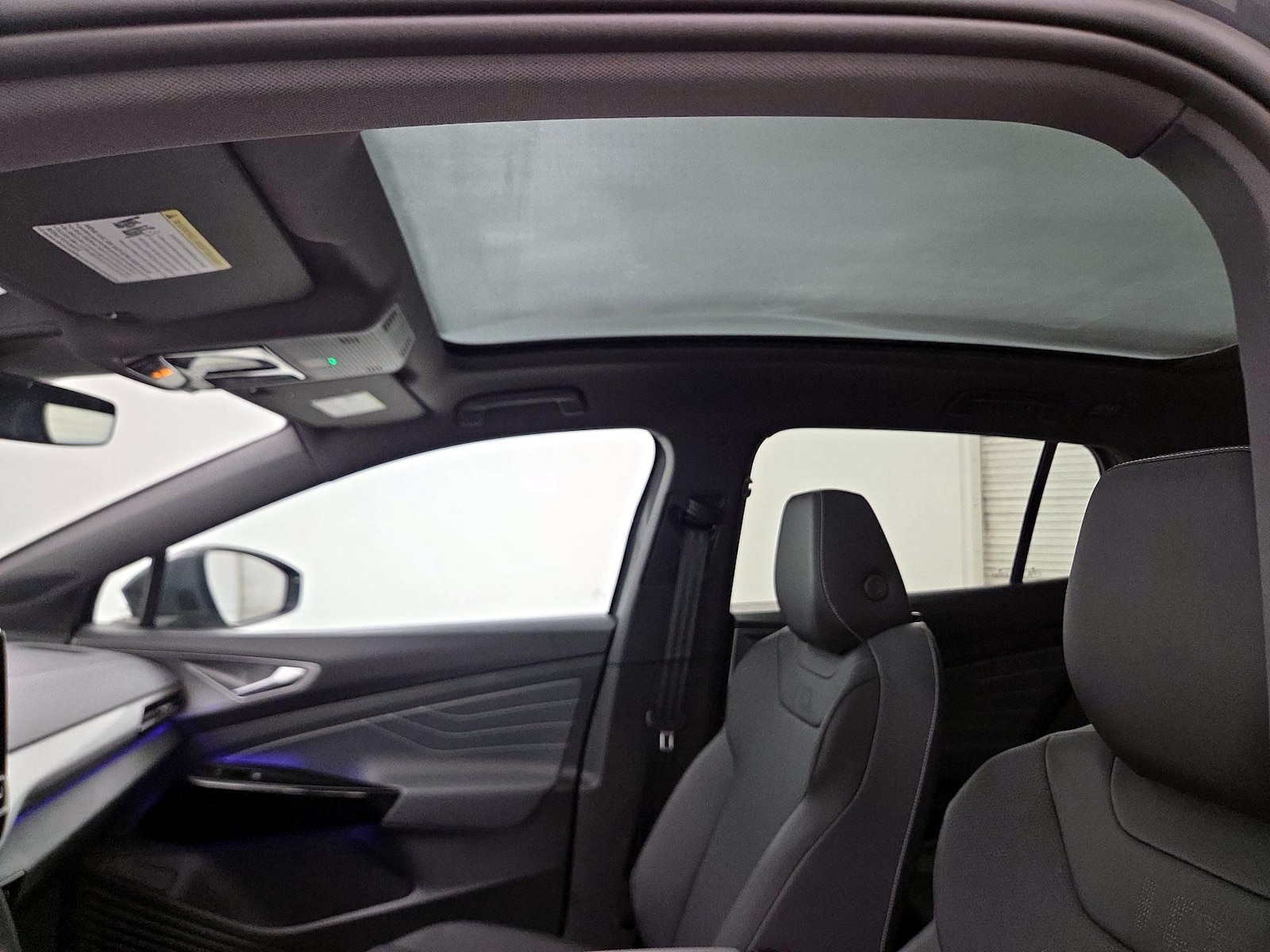 Skylight(s) & Overhead Airbags