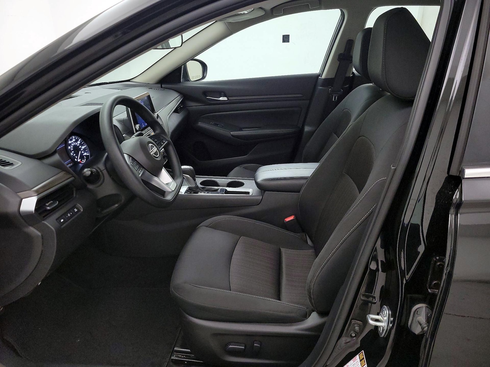 Power Seat(s) & Side Airbags