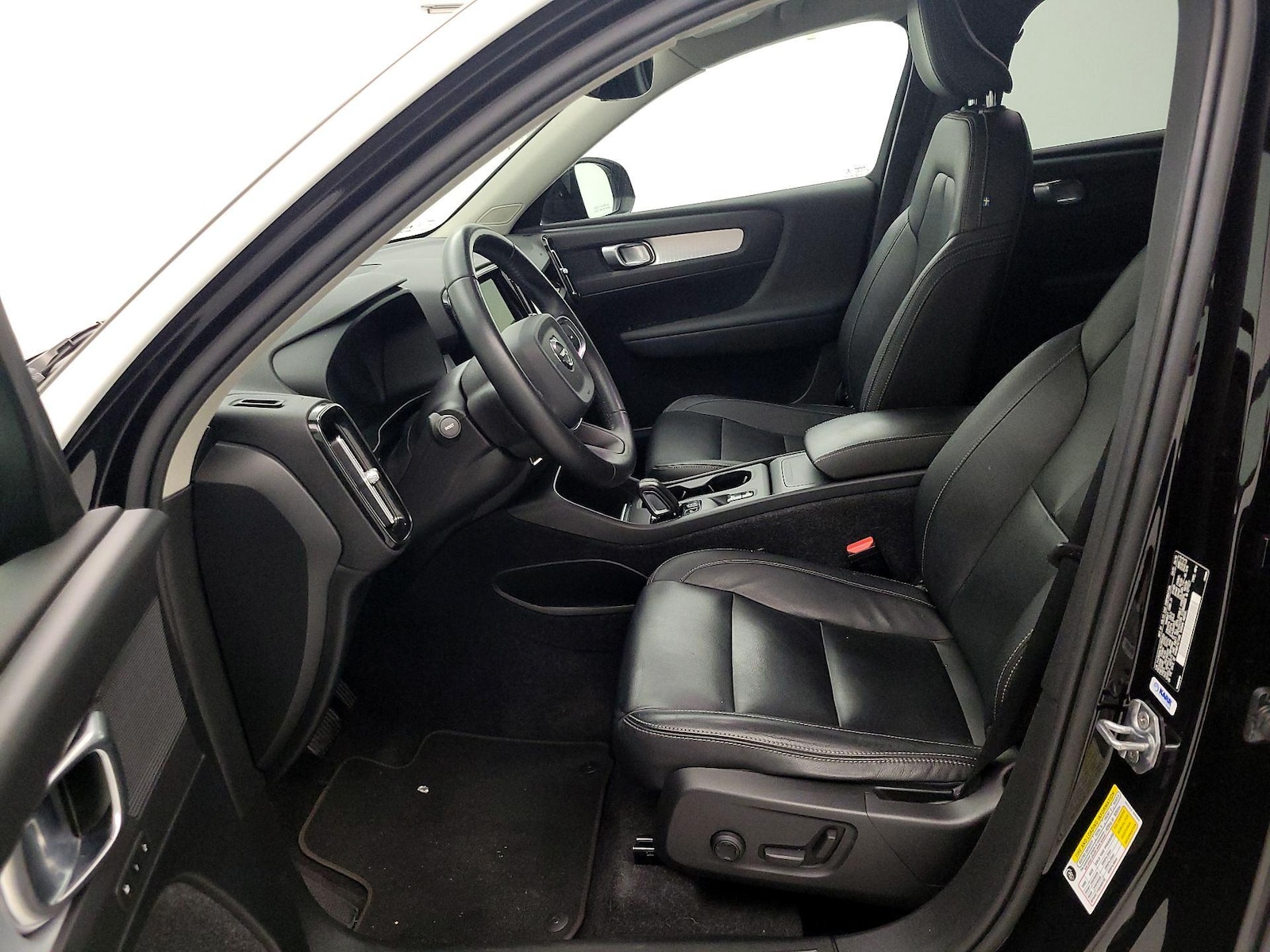 Power Seat(s) & Leather Seats