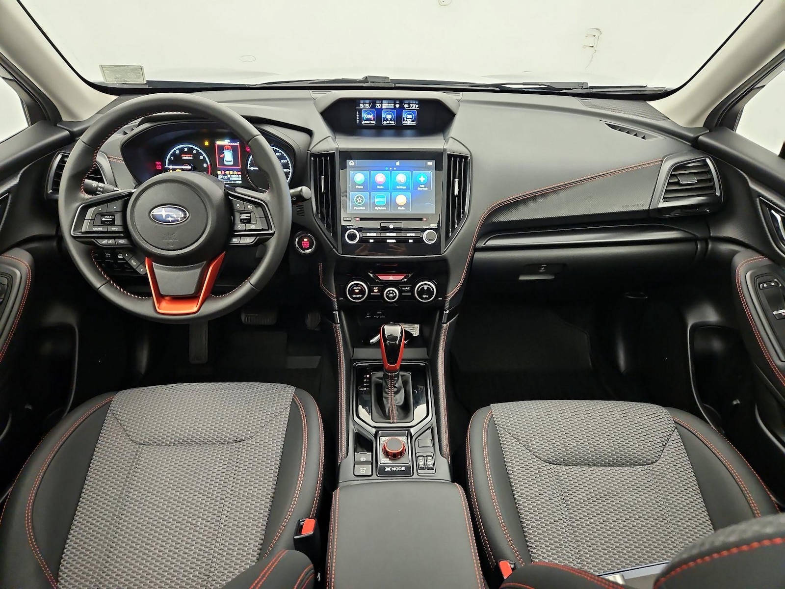 Apple CarPlay® & Android Auto™
