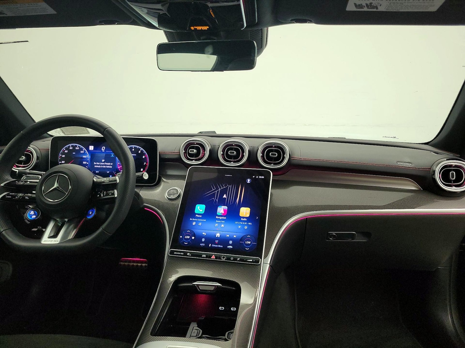 Apple CarPlay® & Android Auto™