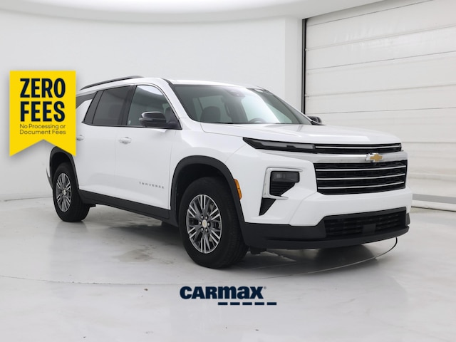White 2026 Chevrolet Traverse SUV / Crossover Front-Wheel Drive Automatic