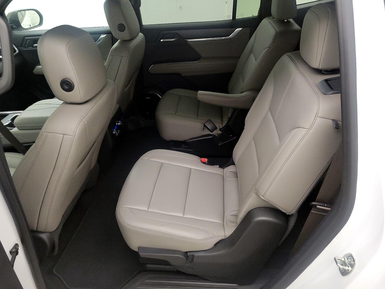 Rear Air Conditioning