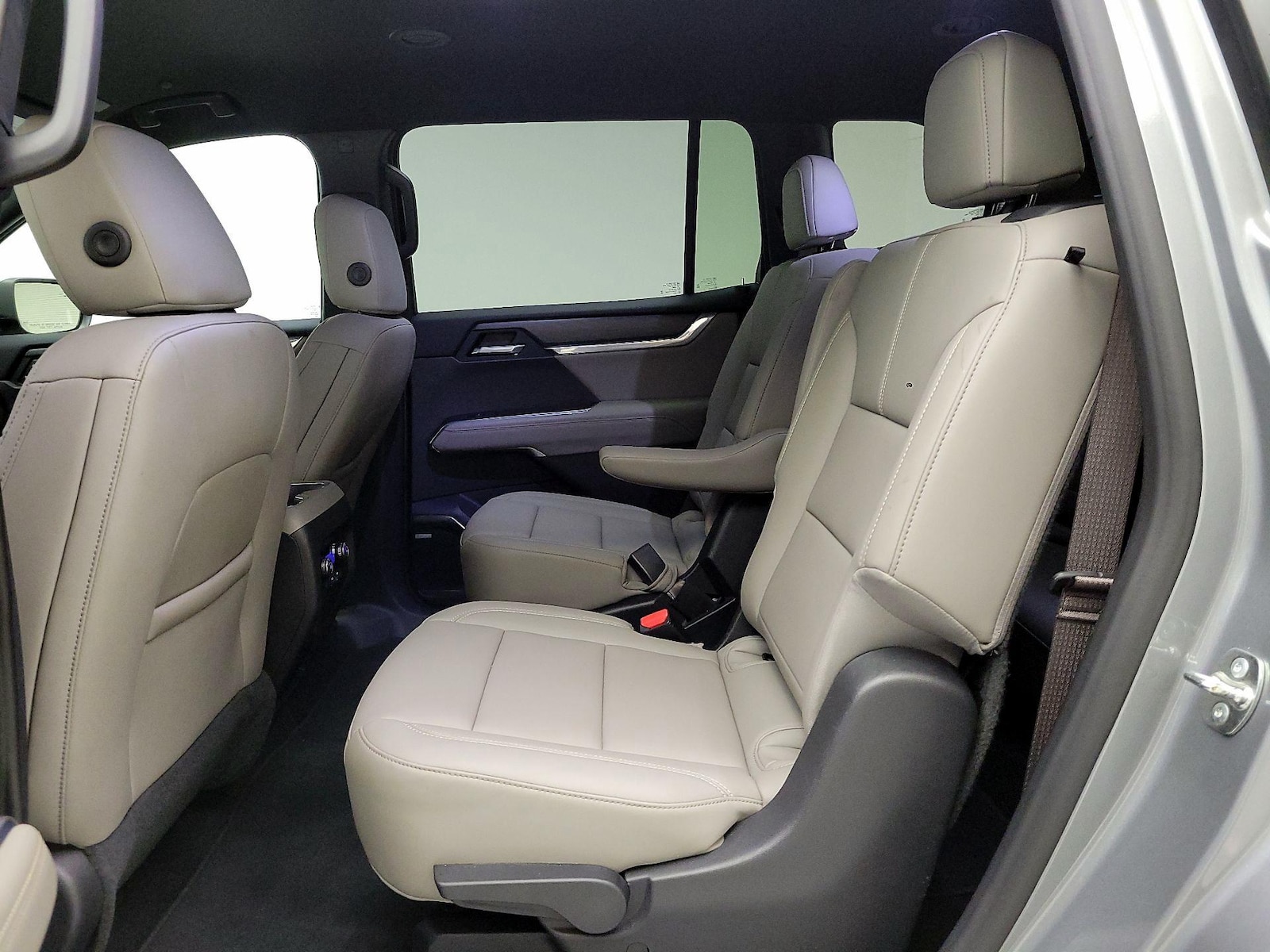 Rear Air Conditioning