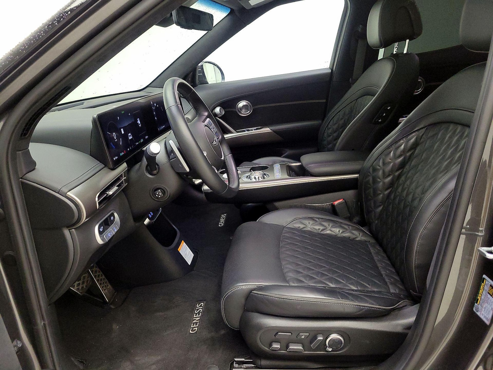Front Seat Heaters & A/C Seat(s)