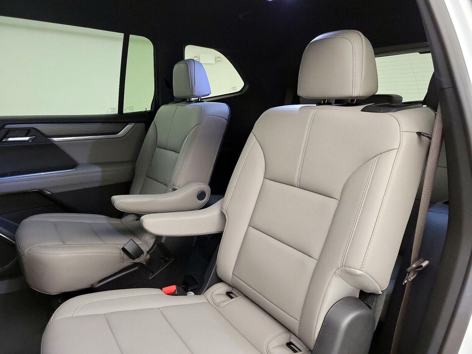 Rear Air Conditioning