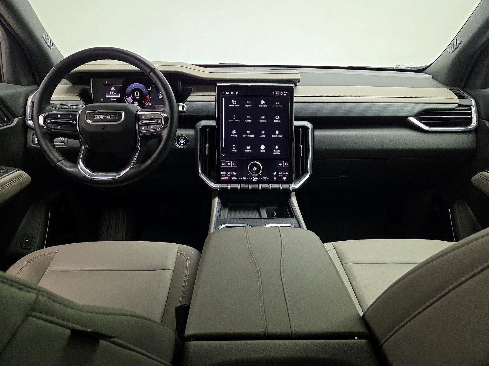 Apple CarPlay® & Android Auto™