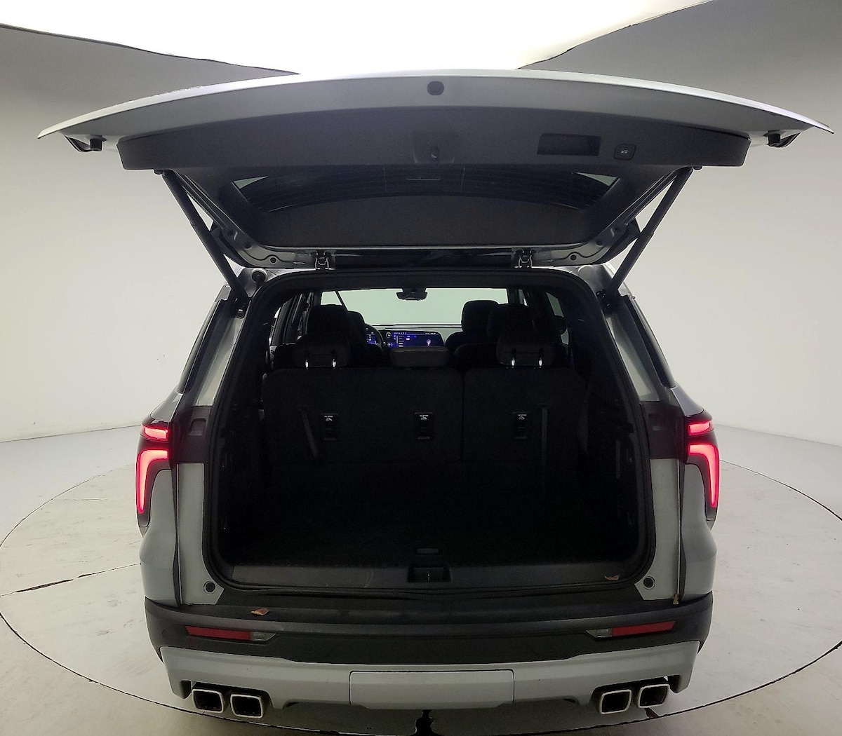 Trunk/Cargo (Seats Up)