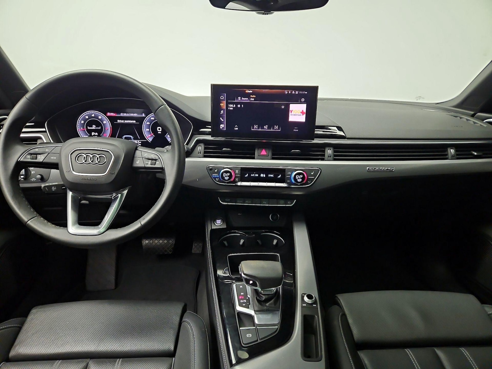 Apple CarPlay® & Android Auto™
