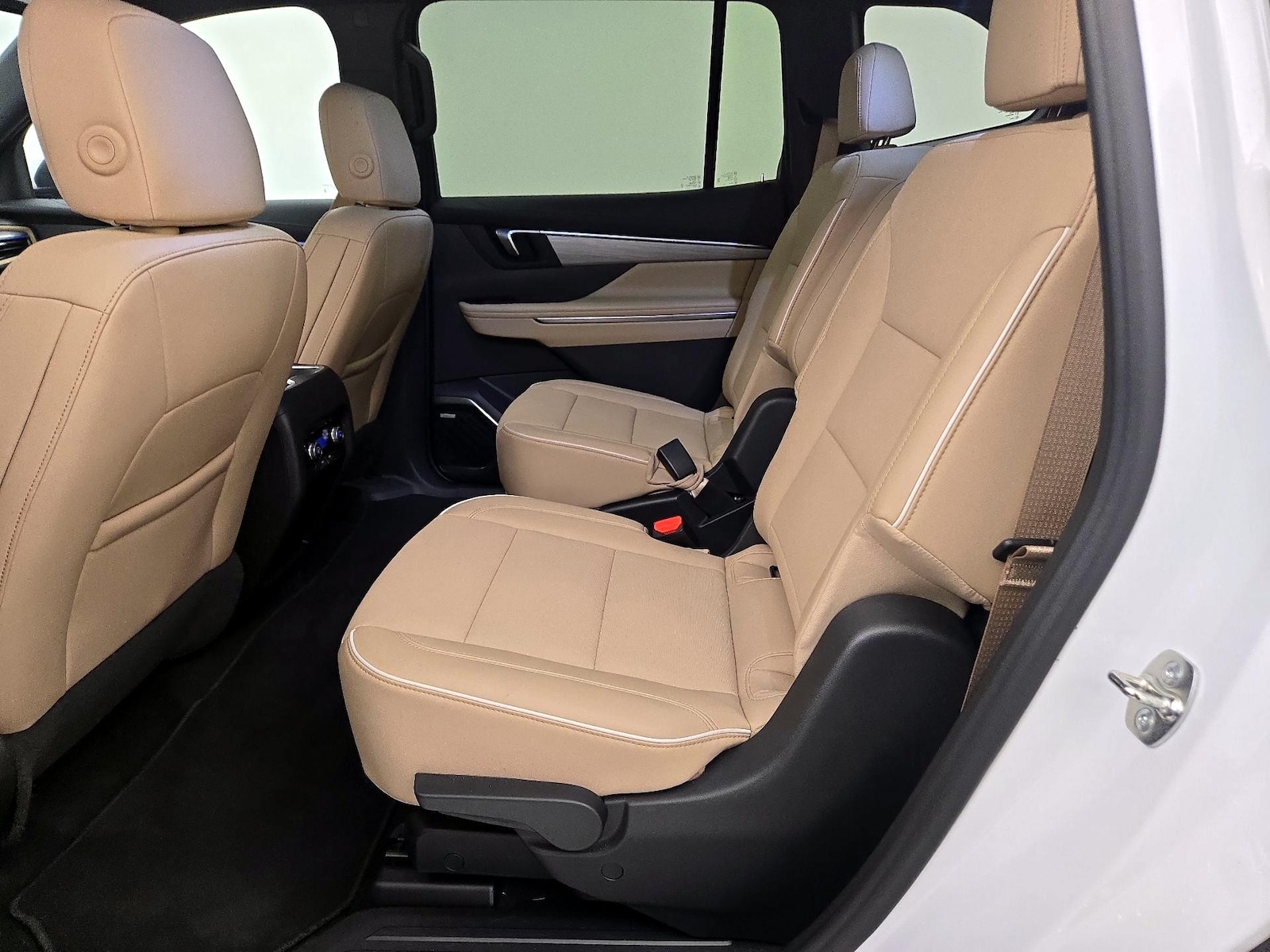 Rear Air Conditioning