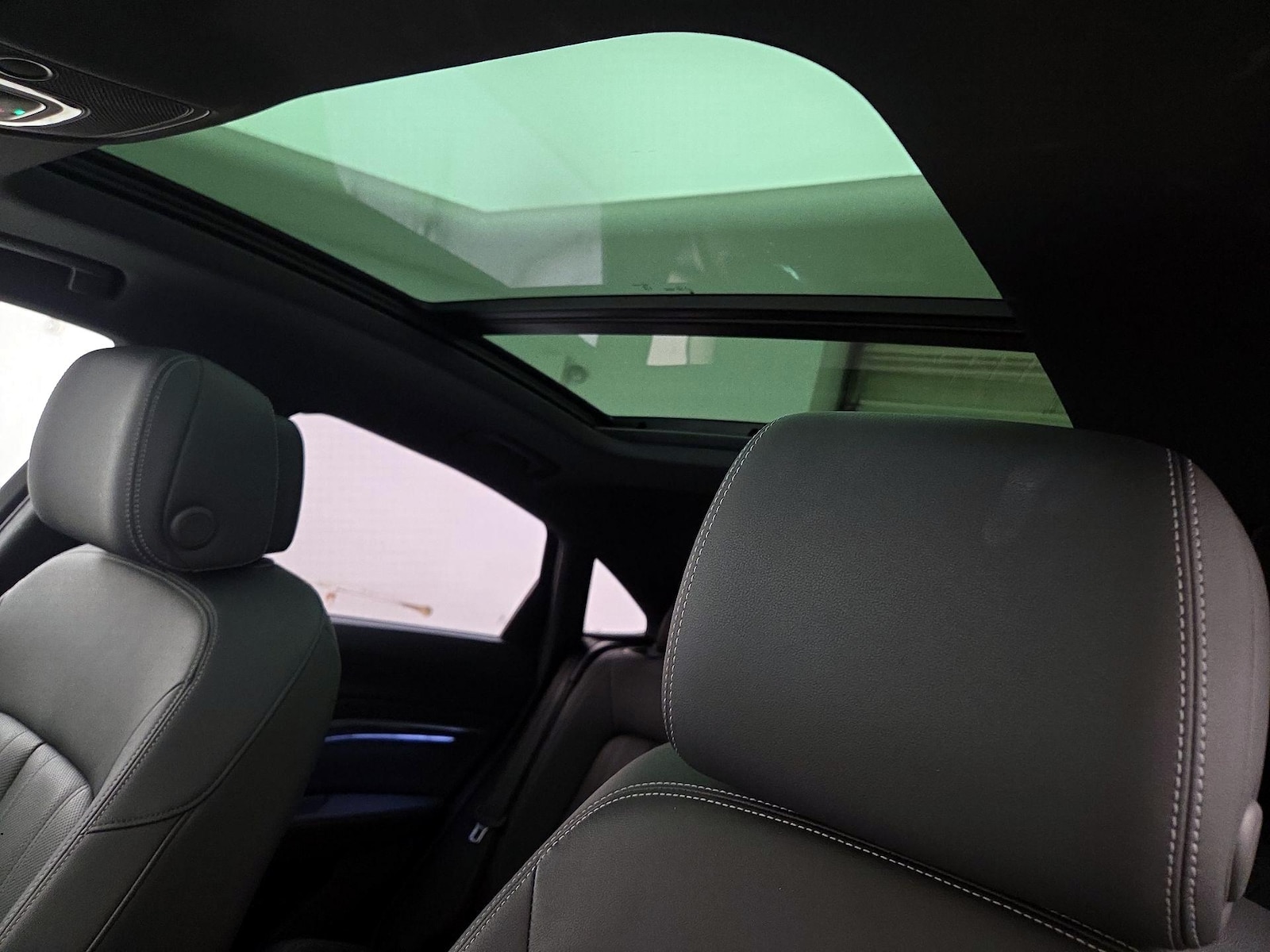 Panoramic Sunroof