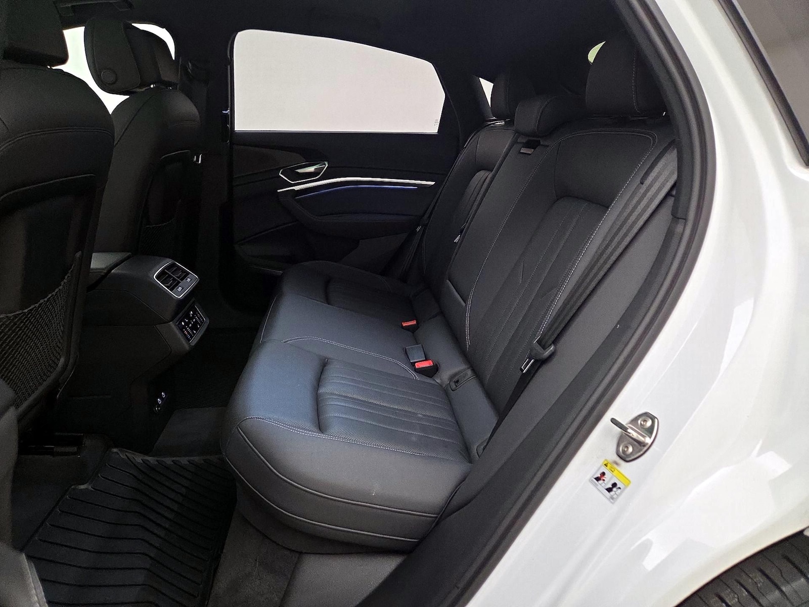 Rear Air Conditioning