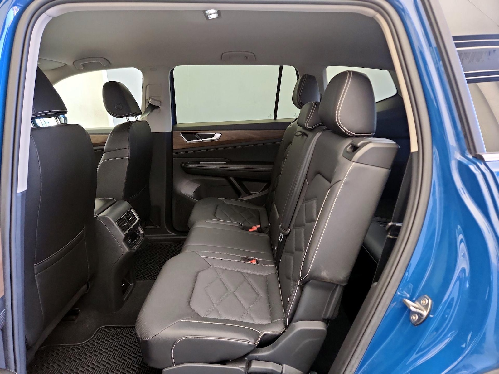 Rear Air Conditioning