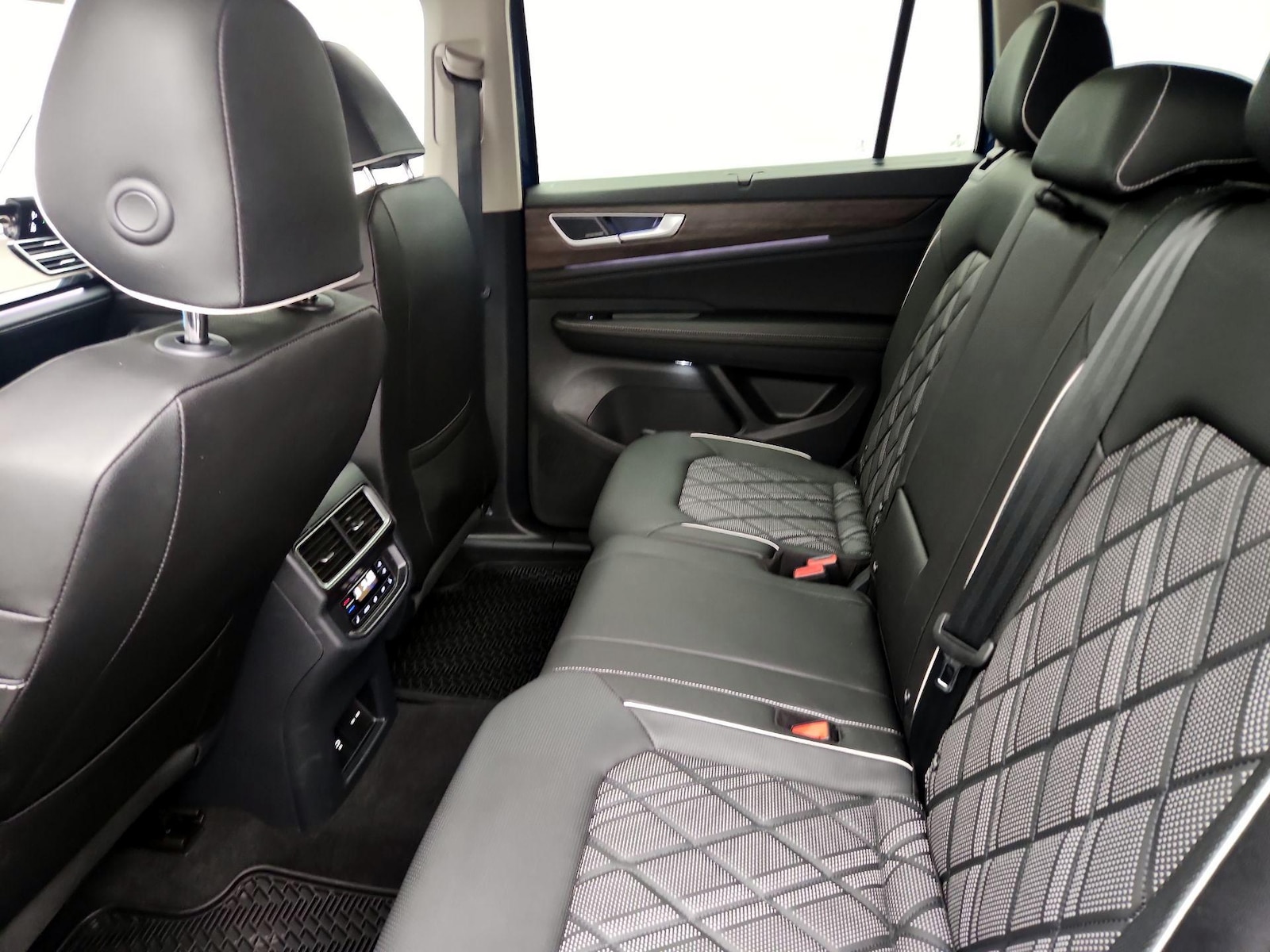 Rear Air Conditioning