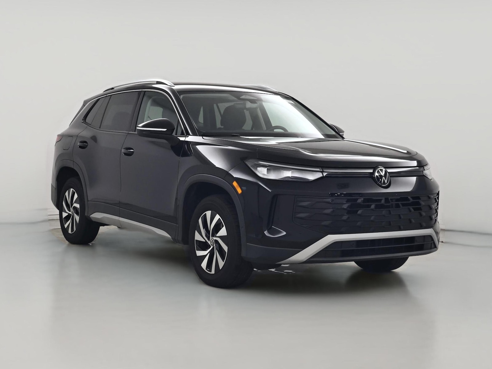 2025 Volkswagen Tiguan S