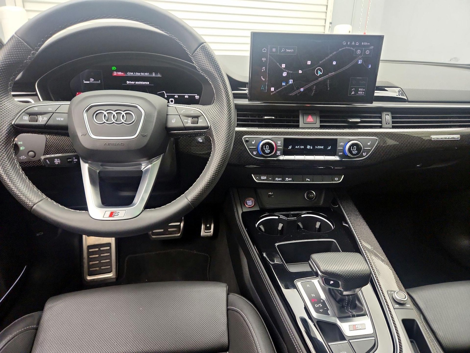 Apple CarPlay® & Android Auto™