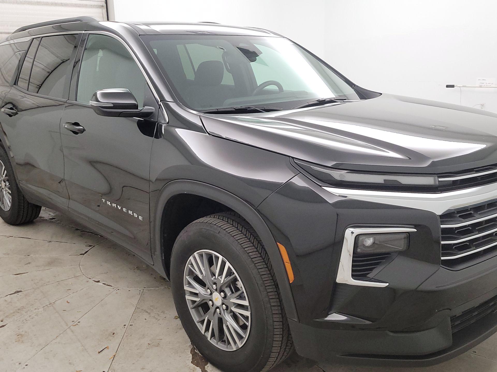 Black 2026 Chevrolet Traverse SUV / Crossover Front-Wheel Drive Automatic