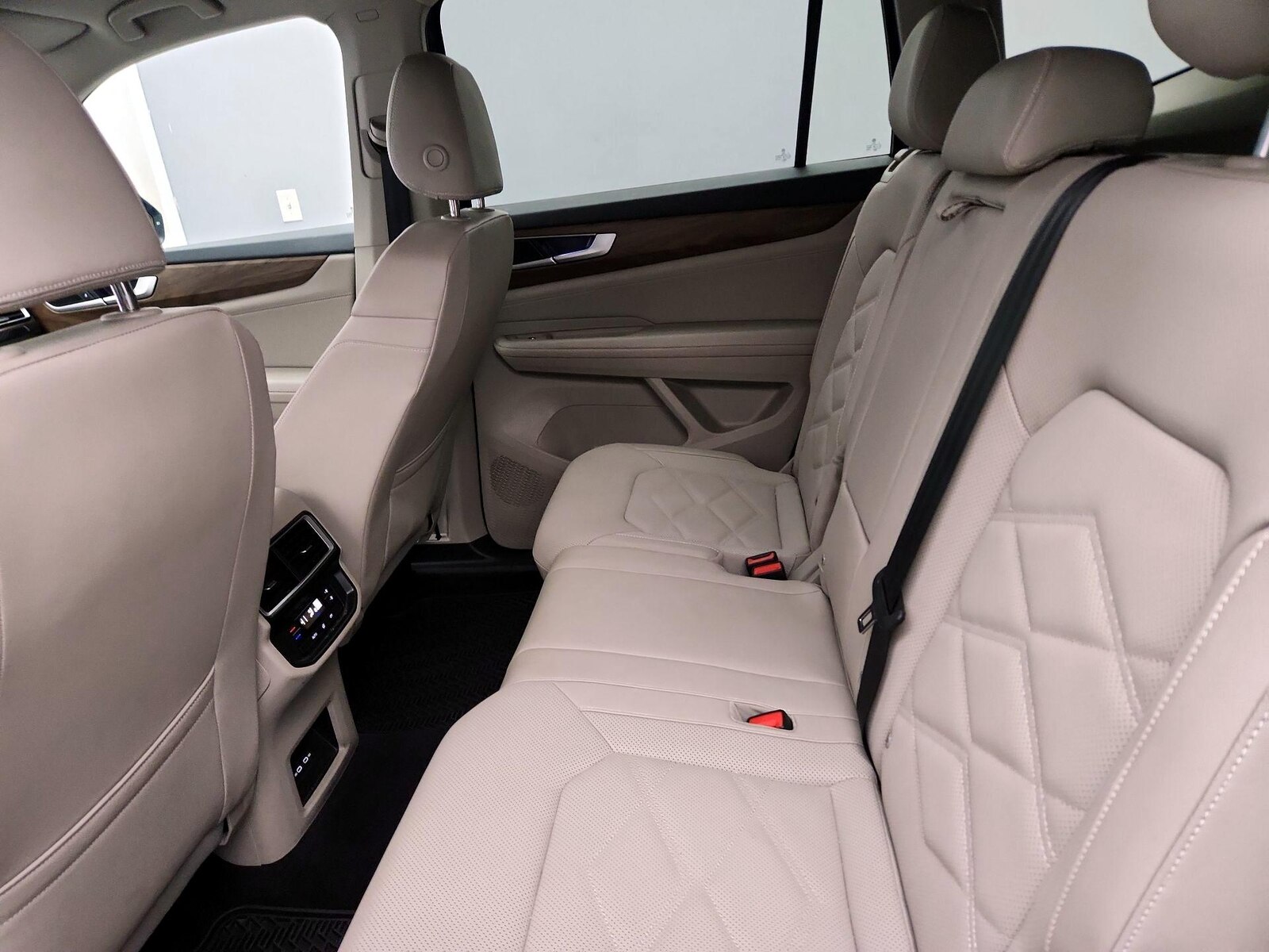 Rear Air Conditioning