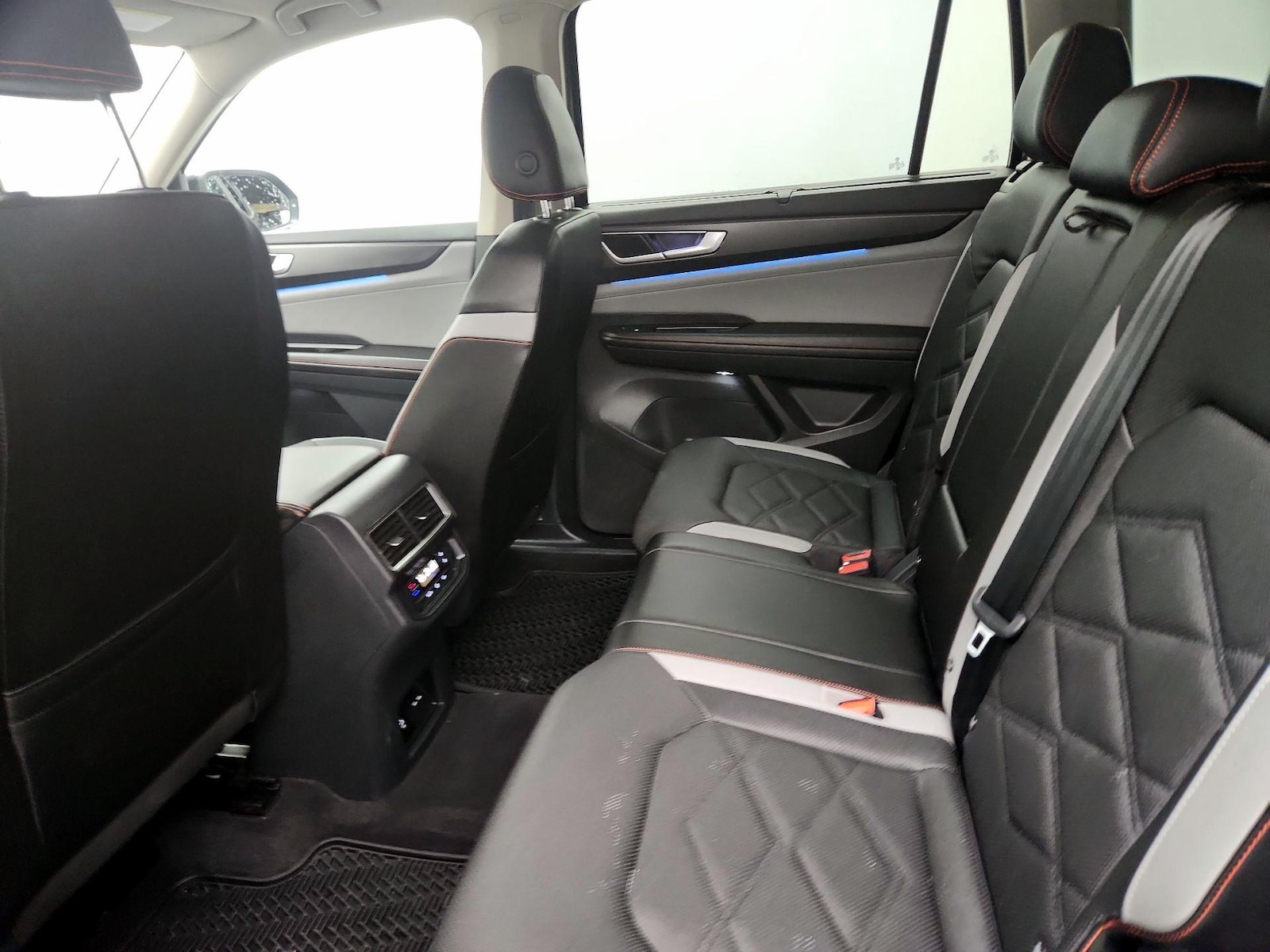 Rear Air Conditioning