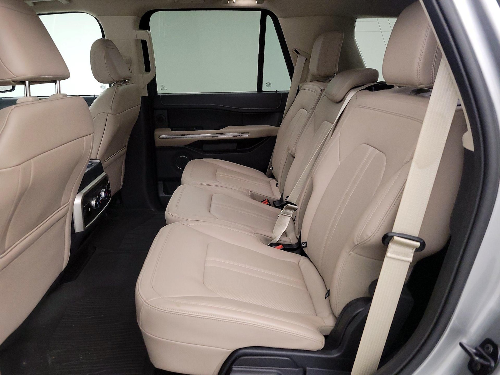 Rear Air Conditioning