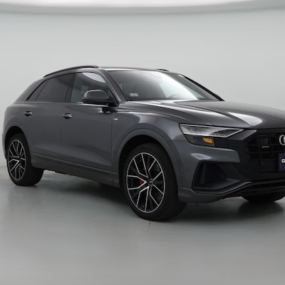 2023 Audi Q8 Premium Plus