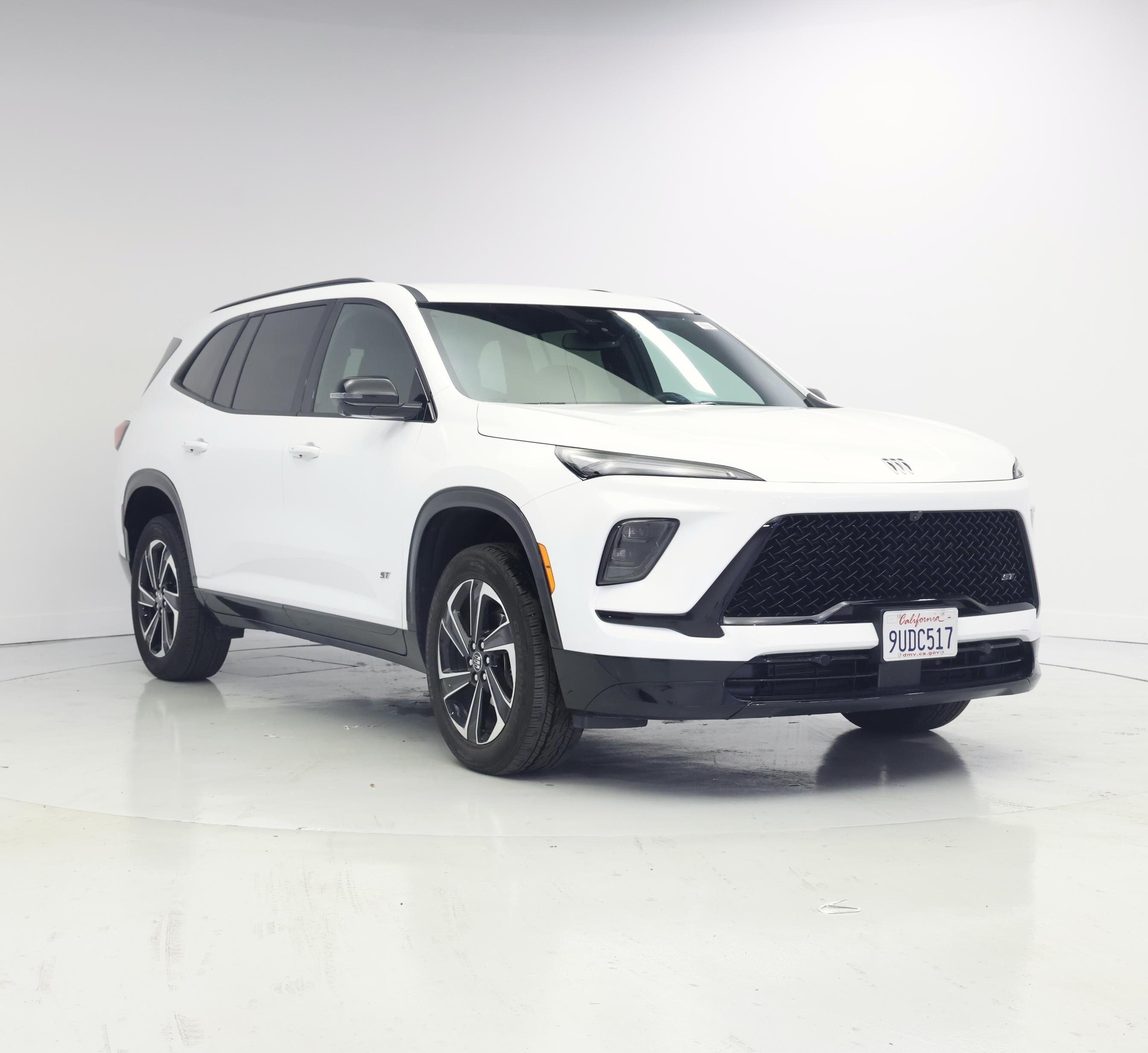 White 2026 Buick Enclave SUV / Crossover Front-Wheel Drive Automatic