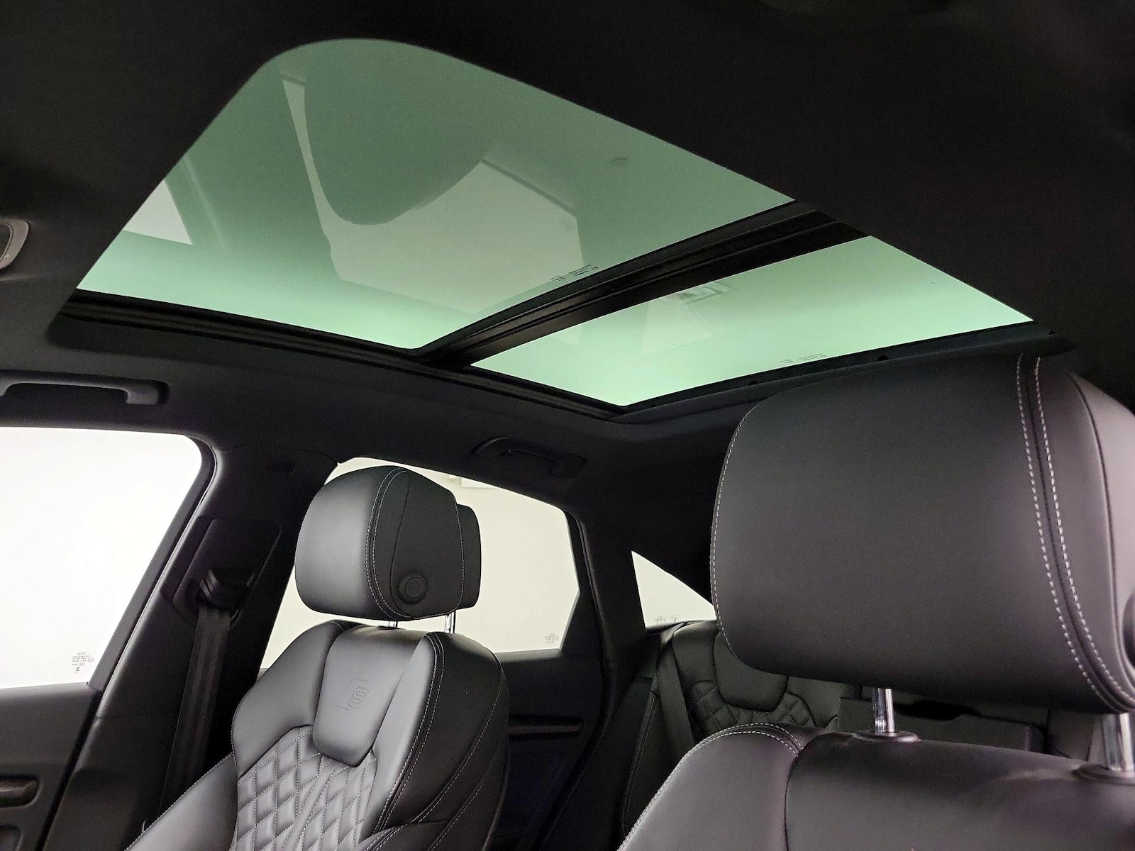 Panoramic Sunroof