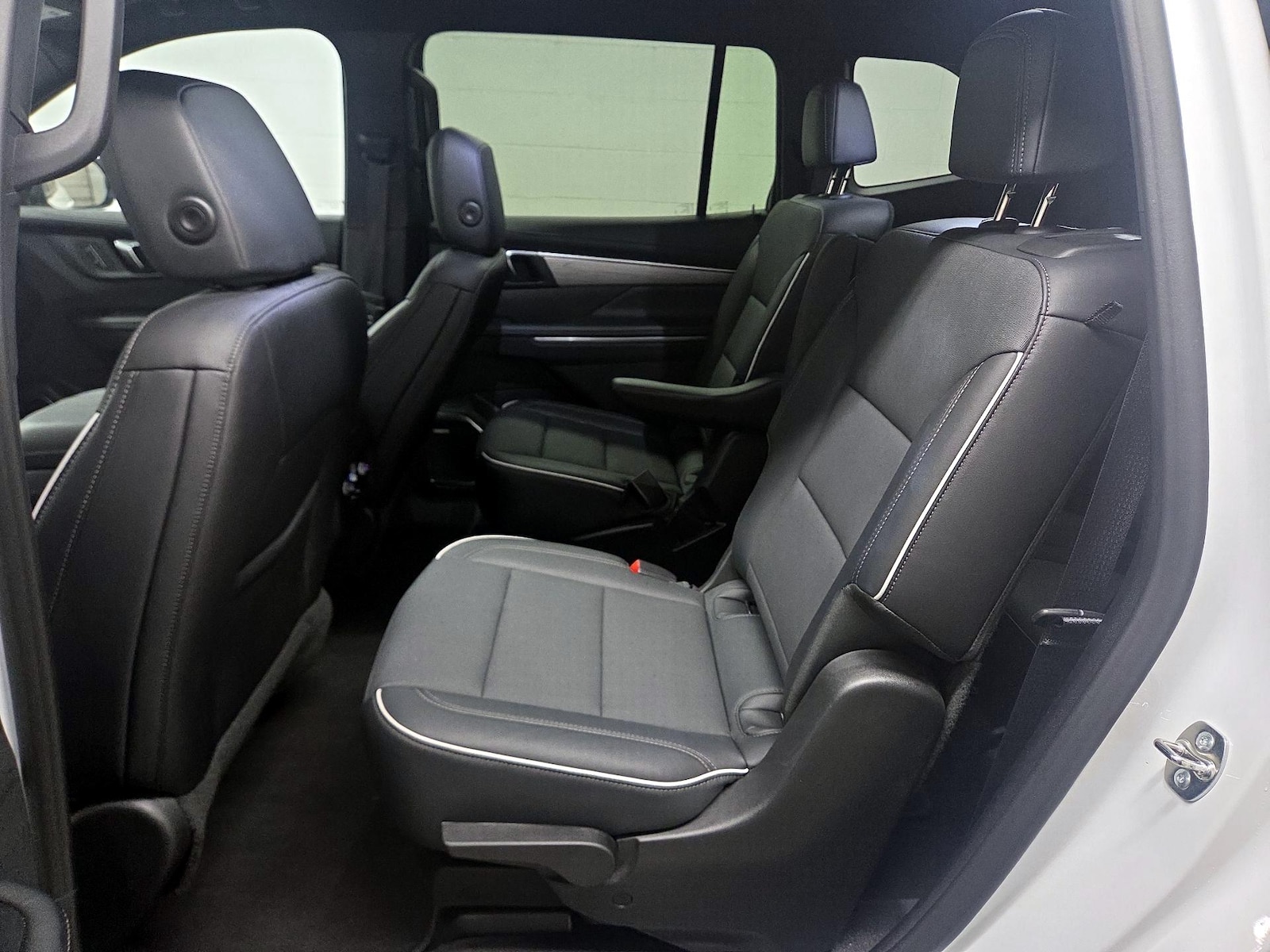 Rear Air Conditioning