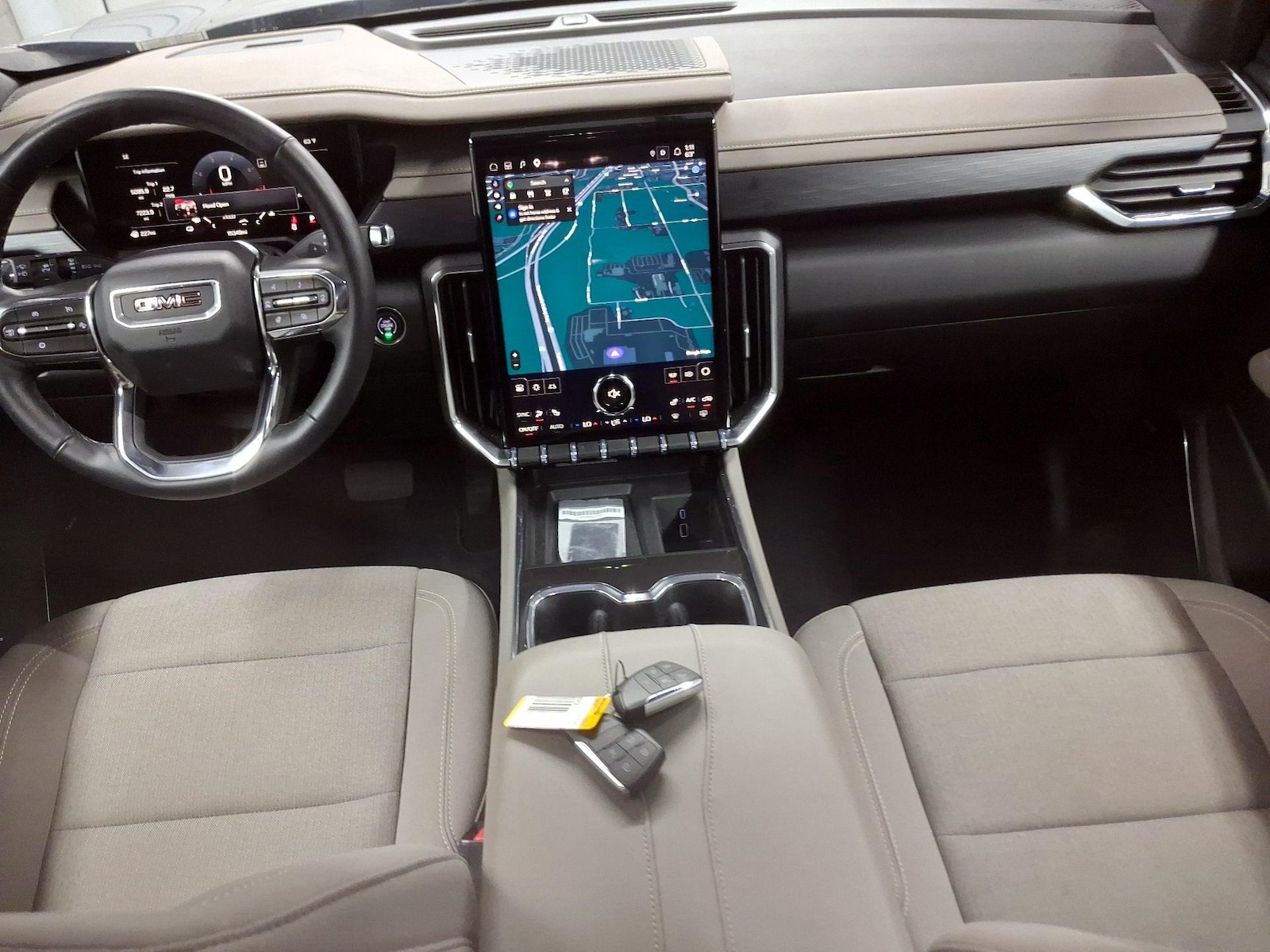Apple CarPlay® & Android Auto™