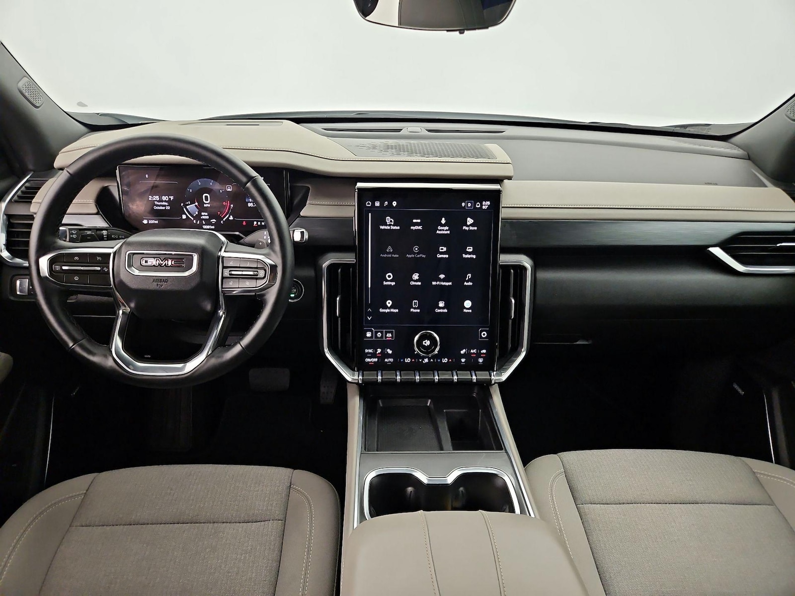 Apple CarPlay® & Android Auto™