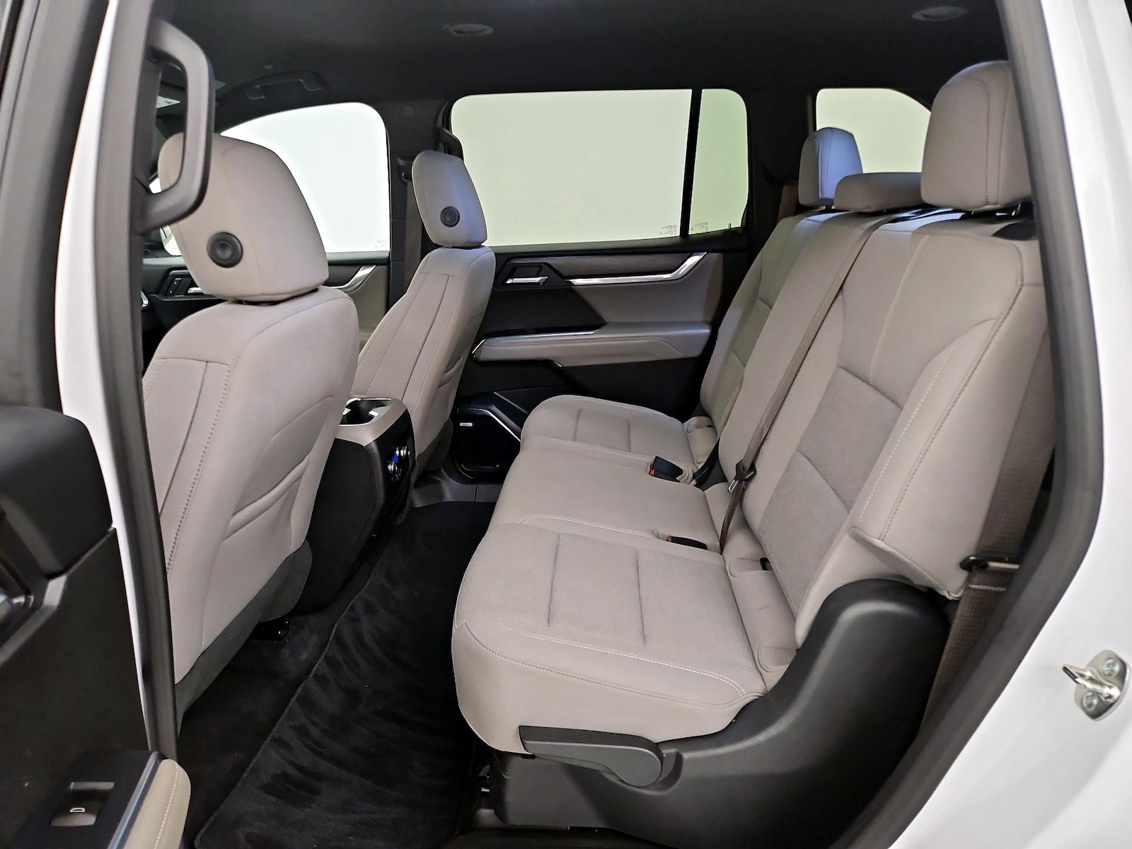 Rear Air Conditioning