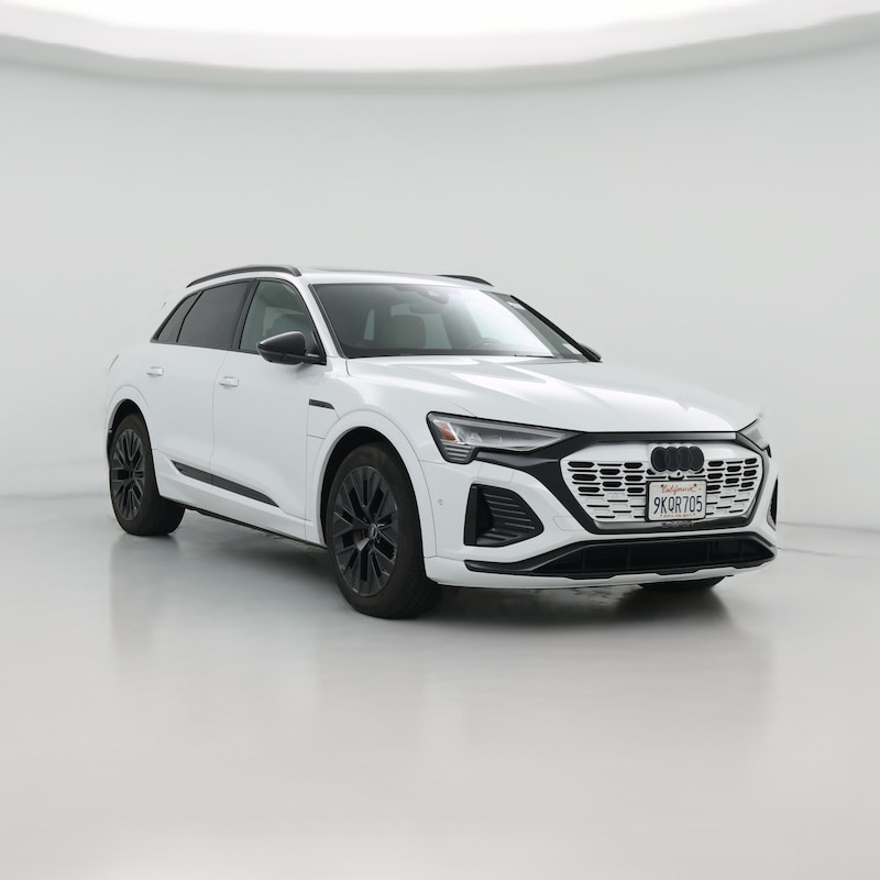 2024 Audi Q8 e-tron Premium